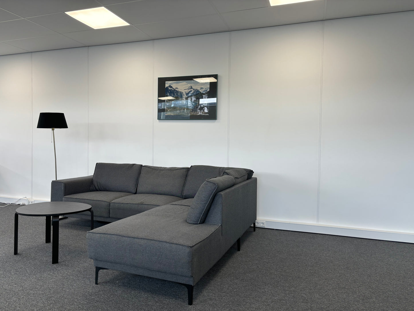 Moderne L-vormige Sectionale Bank met Chaise Longue - Donkergrijs